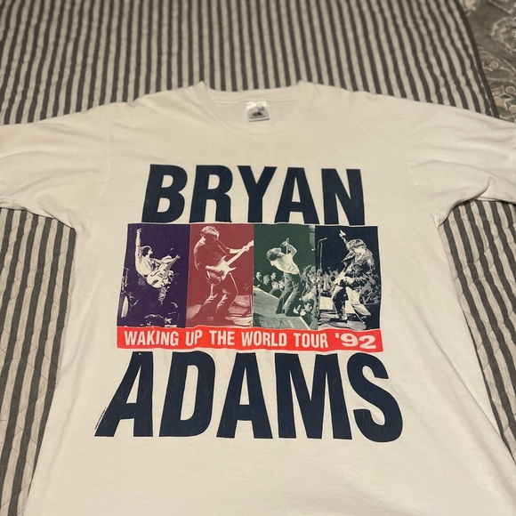 Other - Bryan Adams Waking up the world 1992 Tour shirt